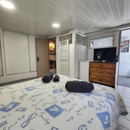 Nid Douillet Pour Amoureux Avec Jacuzzi Privatif Apartment La Valette-du-Var